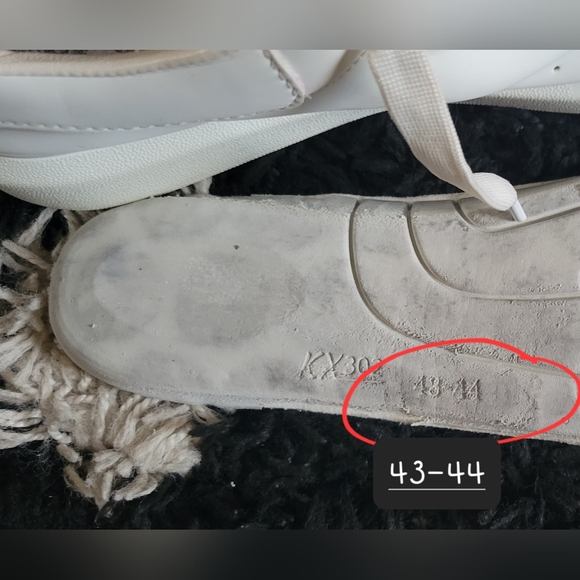 Alexander McQueen Men's White Trainers - Picture 13 of 14